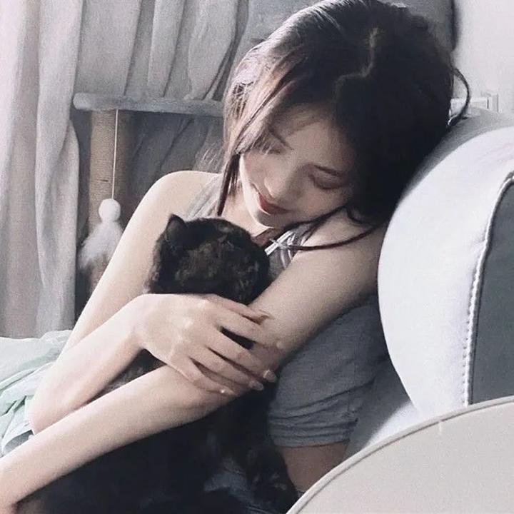 我家的女儿交不到男朋友